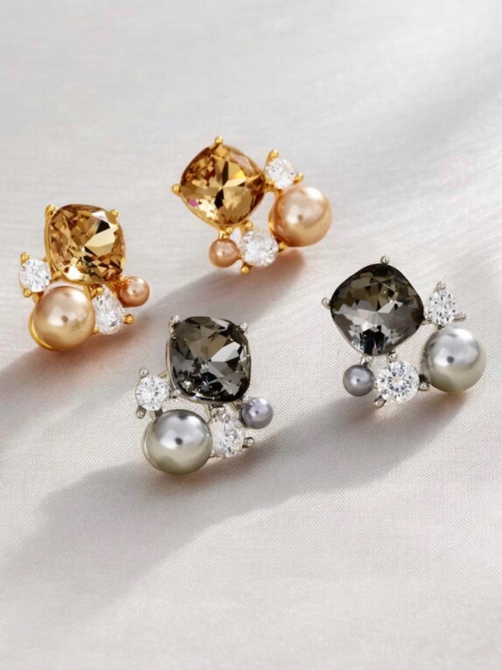 Crystal Cluster Earrings NWT 18KT Gold Plated Brass